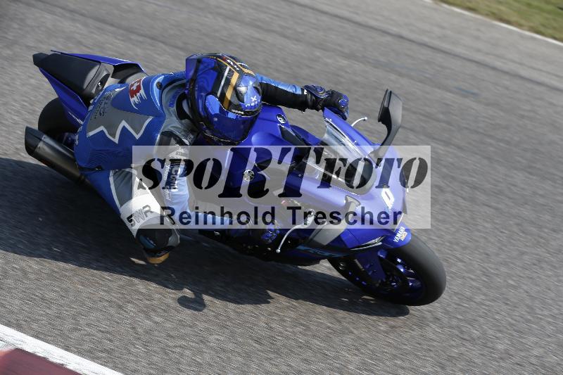 /Archiv-2025/49 26.08.2025 Cornu Master School ADR/blau-bleu/0-2